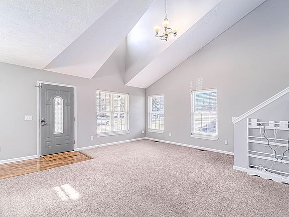 4th image of 28 Franklin St