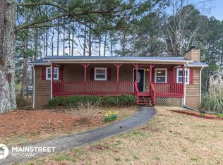129 Belmont Ln, Lawrenceville, GA 30046