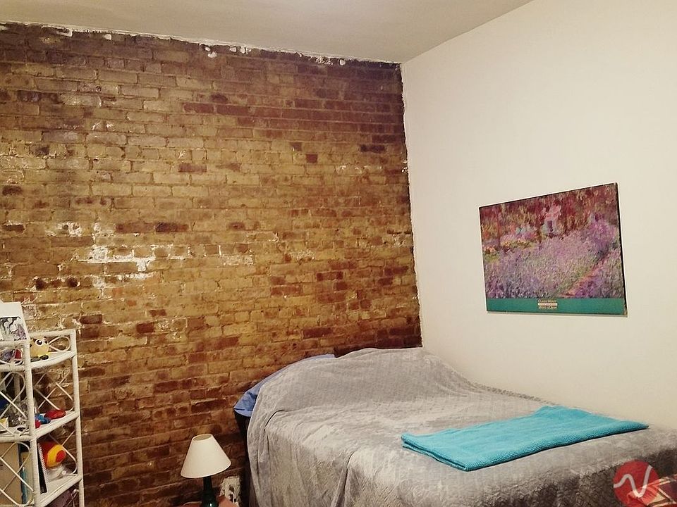 2nd image of 160 E 97th St APT 3D