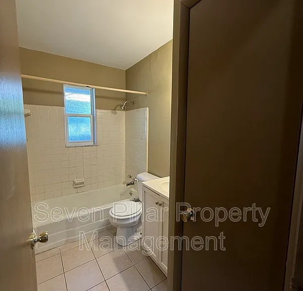3199 Maize Rd — Photo 8