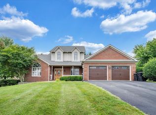 4714 Appletree Dr, Roanoke, VA 24012