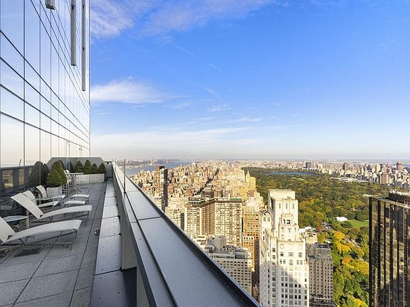 5th image of 80 Columbus Cir #76B