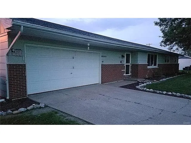 317 Impala Dr photo 1