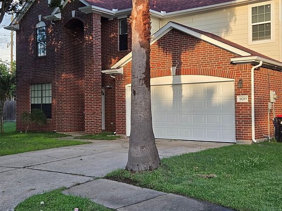 2nd image of 16203 Dryberry Ct