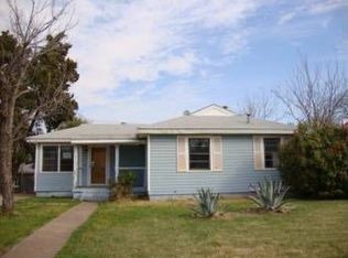 1718 Cherry St, Grand Prairie, TX 75050