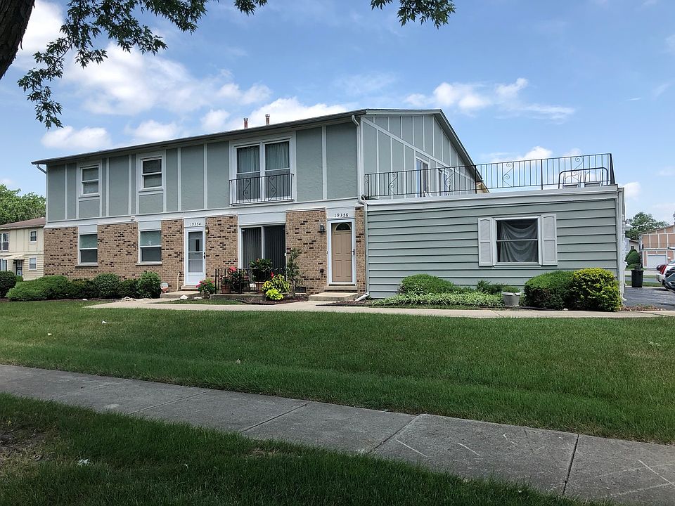 1st image of 19356 Oakwood Ave #0