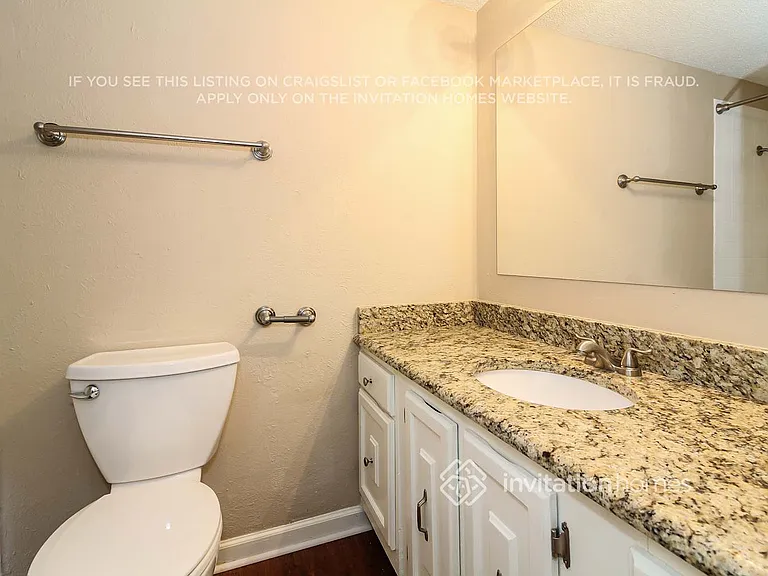 3718 Twin Oaks Ct — Photo 10