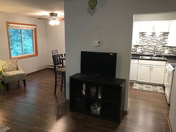5th image of 1573 Cohansey St APT 202