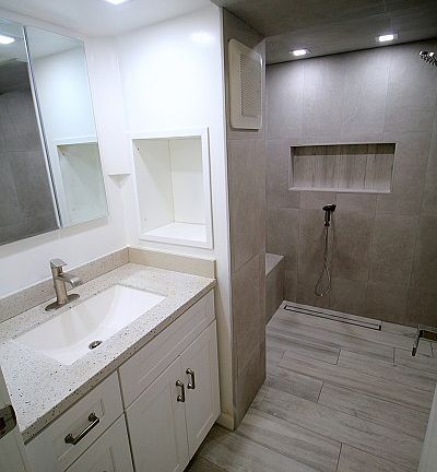 3rd image of 910 S Catalina Ave #5C