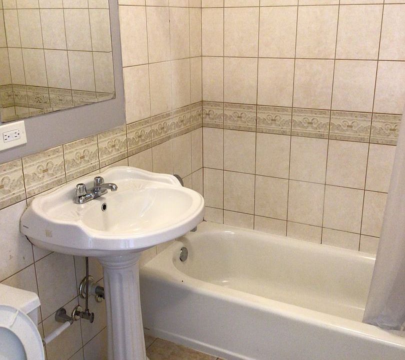 2nd image of 7620 S Phillips Ave #110