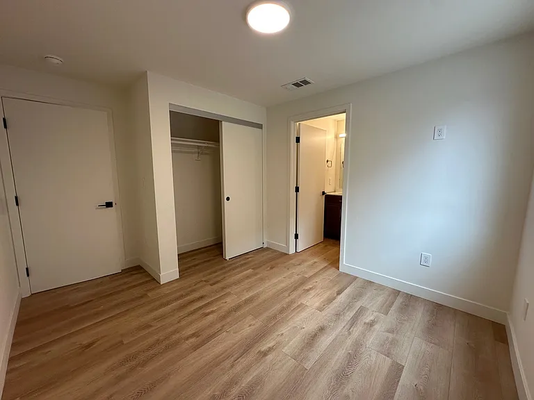 2539 S Cloverdale Ave #1 — Photo 3