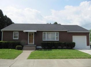 86 Miriam St, Johnson City, NY 13790