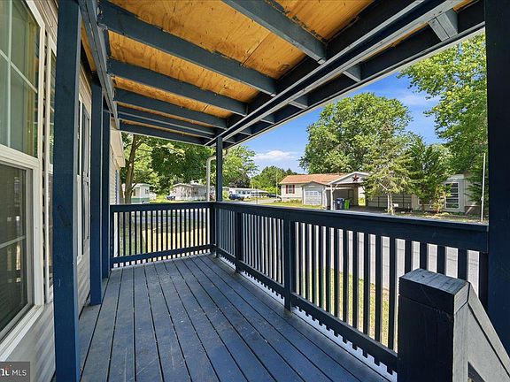 4th image of 340 Jean Bradley Cir #702