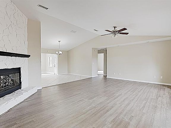 5th image of 4350 SE 57th Ln