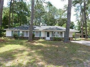 1113 Halcyon Dr, Savannah, GA 31406