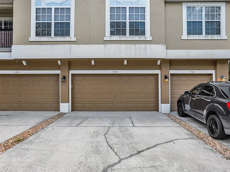 740 Ashworth Overlook Dr #B — Photo 30