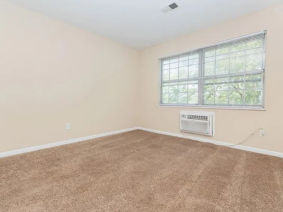 4th image of 1388 Southland Pkwy #17836775