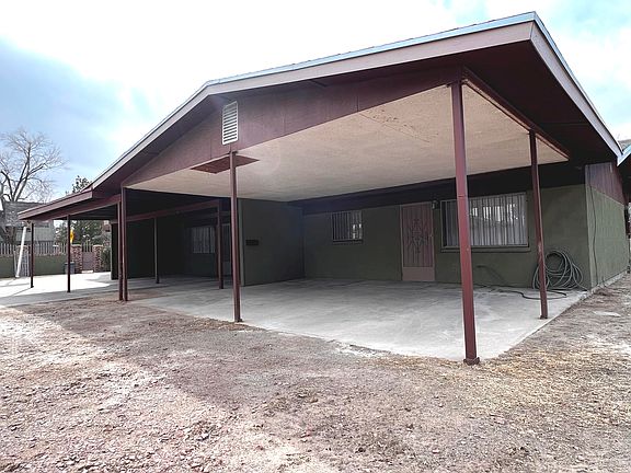 3rd image of 647 Soya Dr #A