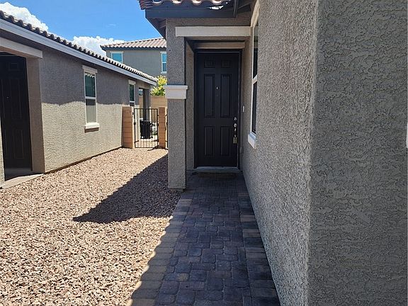 3rd image of 4543 Meranti Ct