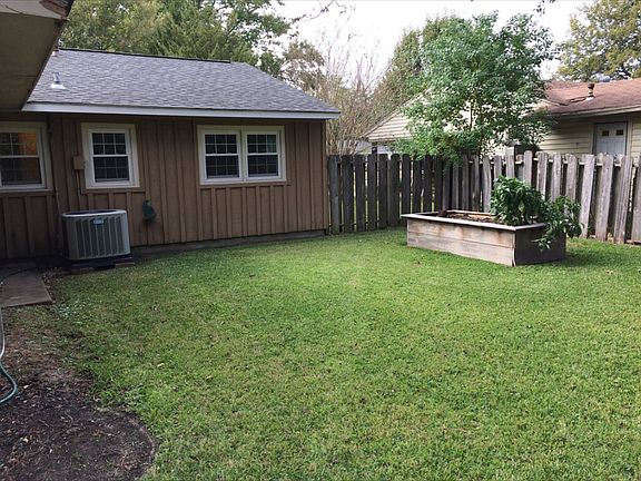 2nd image of 1522 Orchid Dr