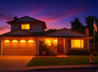 10005 White Pine Ln, Santee, CA 92071
