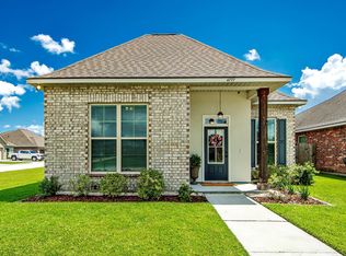 4777 Henri Dr, Houma, LA 70364