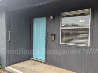 423 SE A St, Bentonville, AR 72712