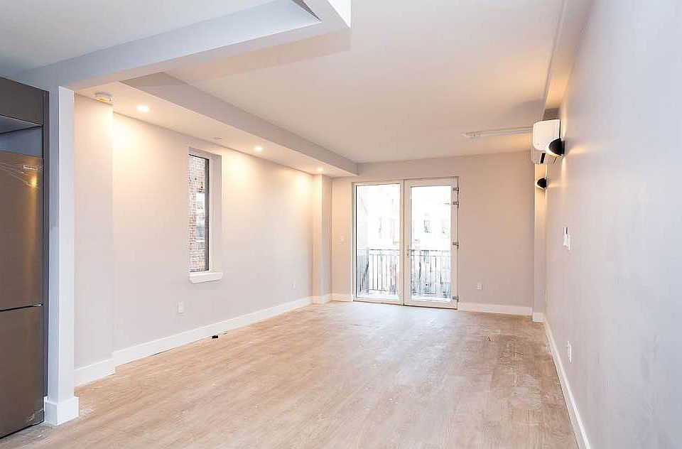 1st image of 286 Linden Blvd #6D
