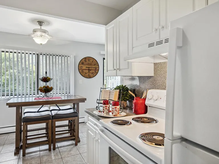 Horizon Homes — Photo 10