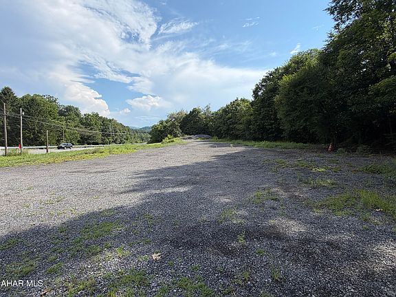 5th image of 27679 Great Cove Rd