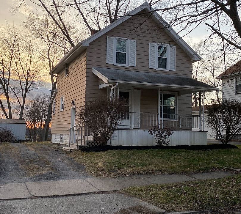 1st image of 420 N Saint Clair St