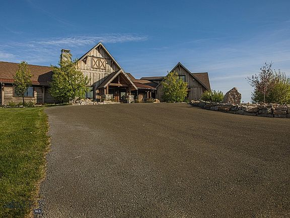 2nd image of 11 Howard Beer Rd