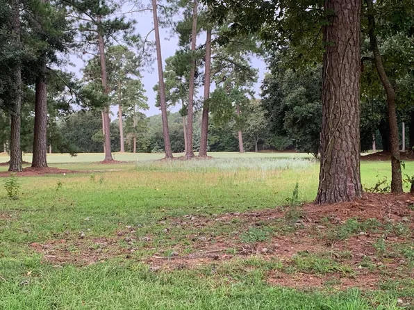 140 Saluda Dr, Santee, SC 29142