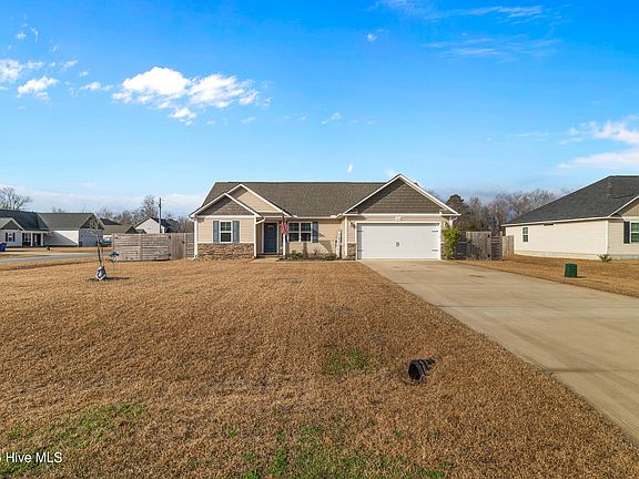 2nd image of 314 Sunrose Drive