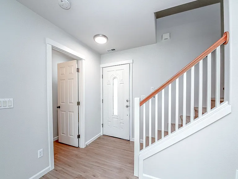 3192 Brown Loop — Photo 6