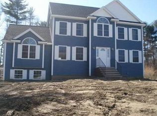 22 Arcadia Rd, Billerica, MA 01821