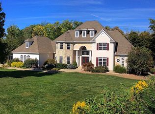 10000 Timbercreek Ct, California, KY 41007