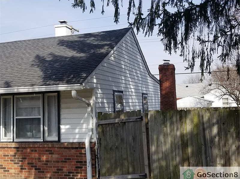 2nd image of 2325 N Goodlet Ave