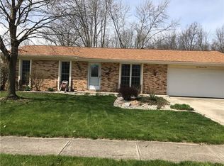 605 Royal Oak Dr, Saint Marys, OH 45885