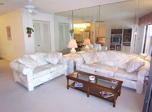 4th image of 1999 NE Collins Cir APT 110