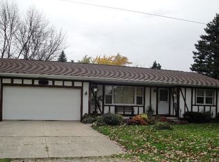 476 Arms Rd, Essexville, MI 48732