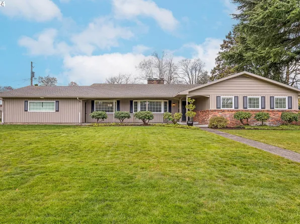 2180 Wood Acres Dr, Eugene, OR 97401