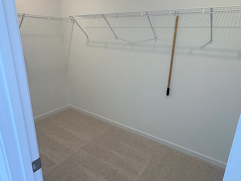 83 Broward Ln — Photo 23