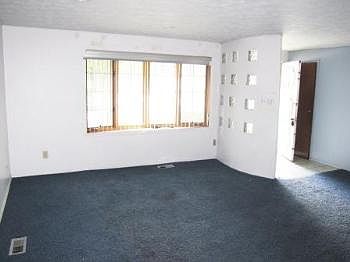 4th image of 3235 Amanda Dr