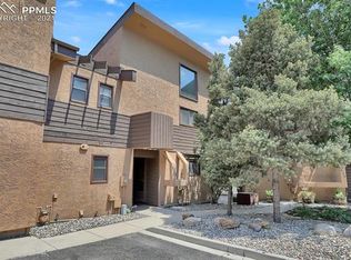 838 Pebblewood Dr, Colorado Springs, CO 80919