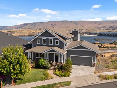 371 Summit Ridge Dr, The Dalles, OR, 97058
