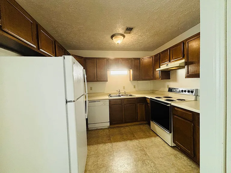 1233PB -Ellett Road Duplexes -Lester - M — Photo 8