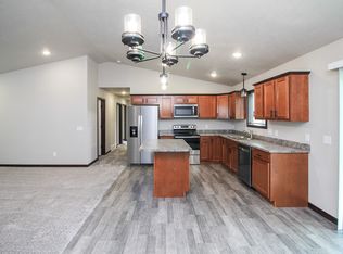 110 Tanner Ct UNIT 2, Tea, SD 57064