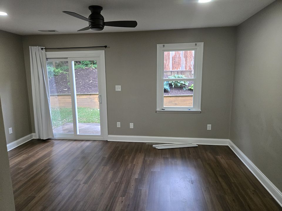1st image of 1112 Forest Hills Ave