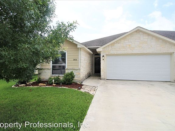 2nd image of 3031 Lodgepole Ln